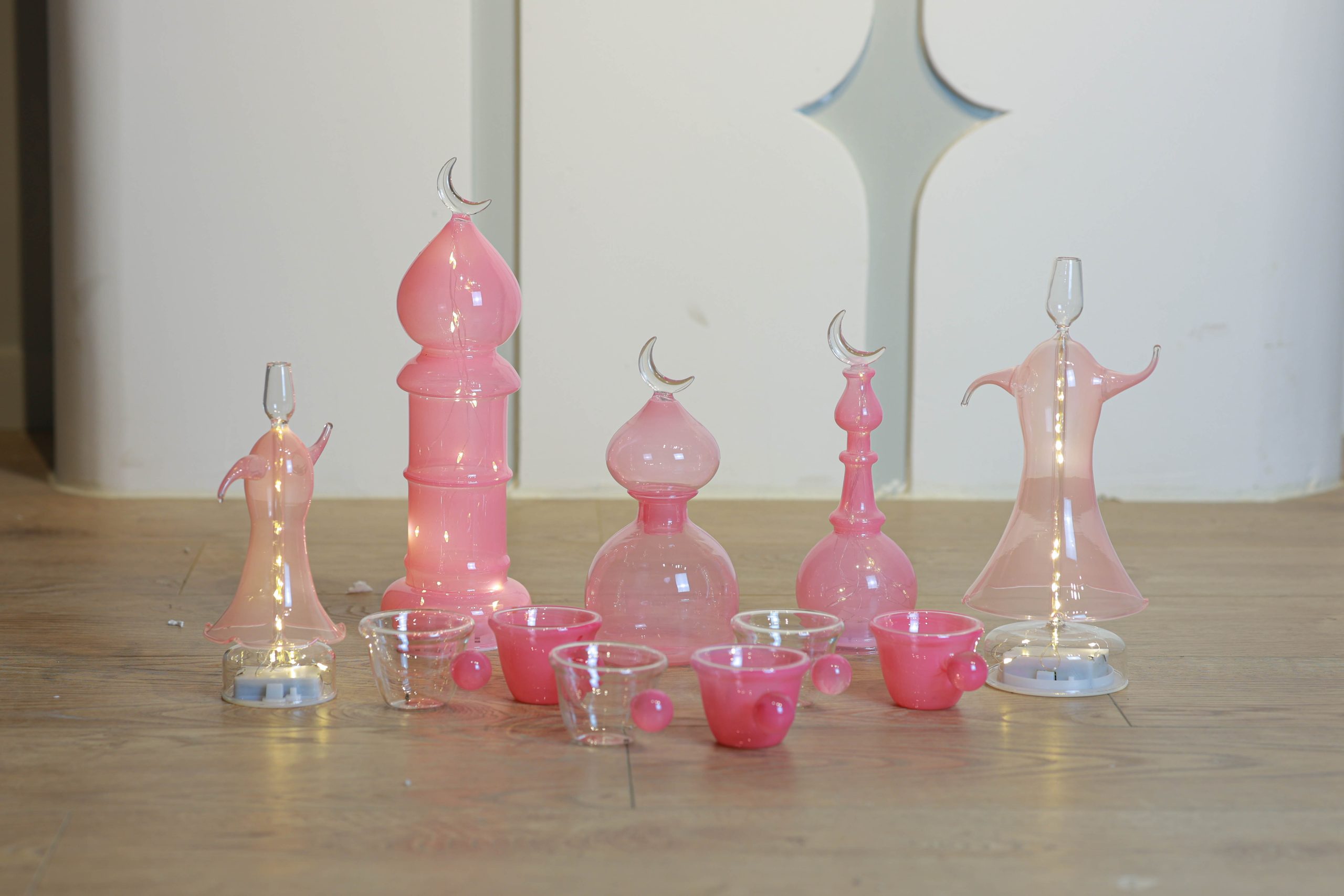 233A1701-2 طقم زينة رمضان 6 قطع لون زهري - الصورة 1
