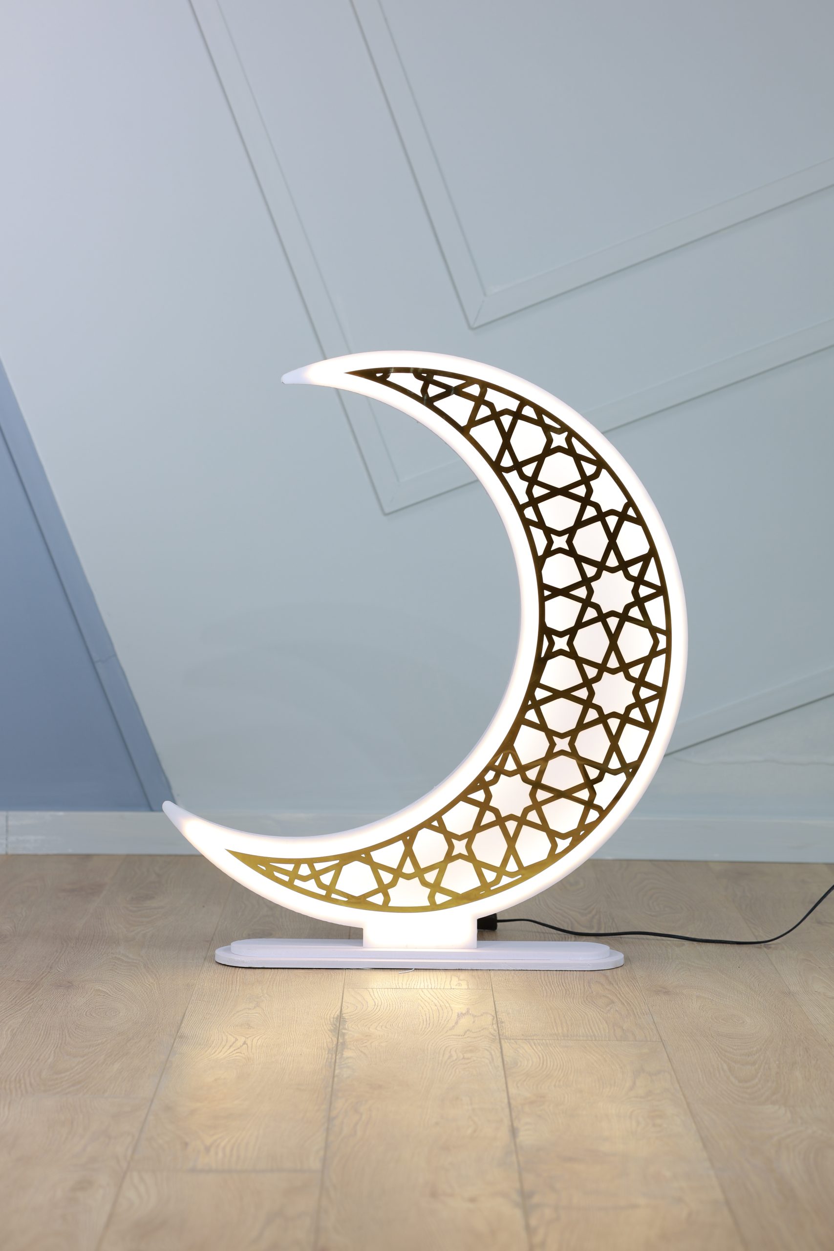 233A2062 هلال رمضان 82 سم مع اضاءة - الصورة 1