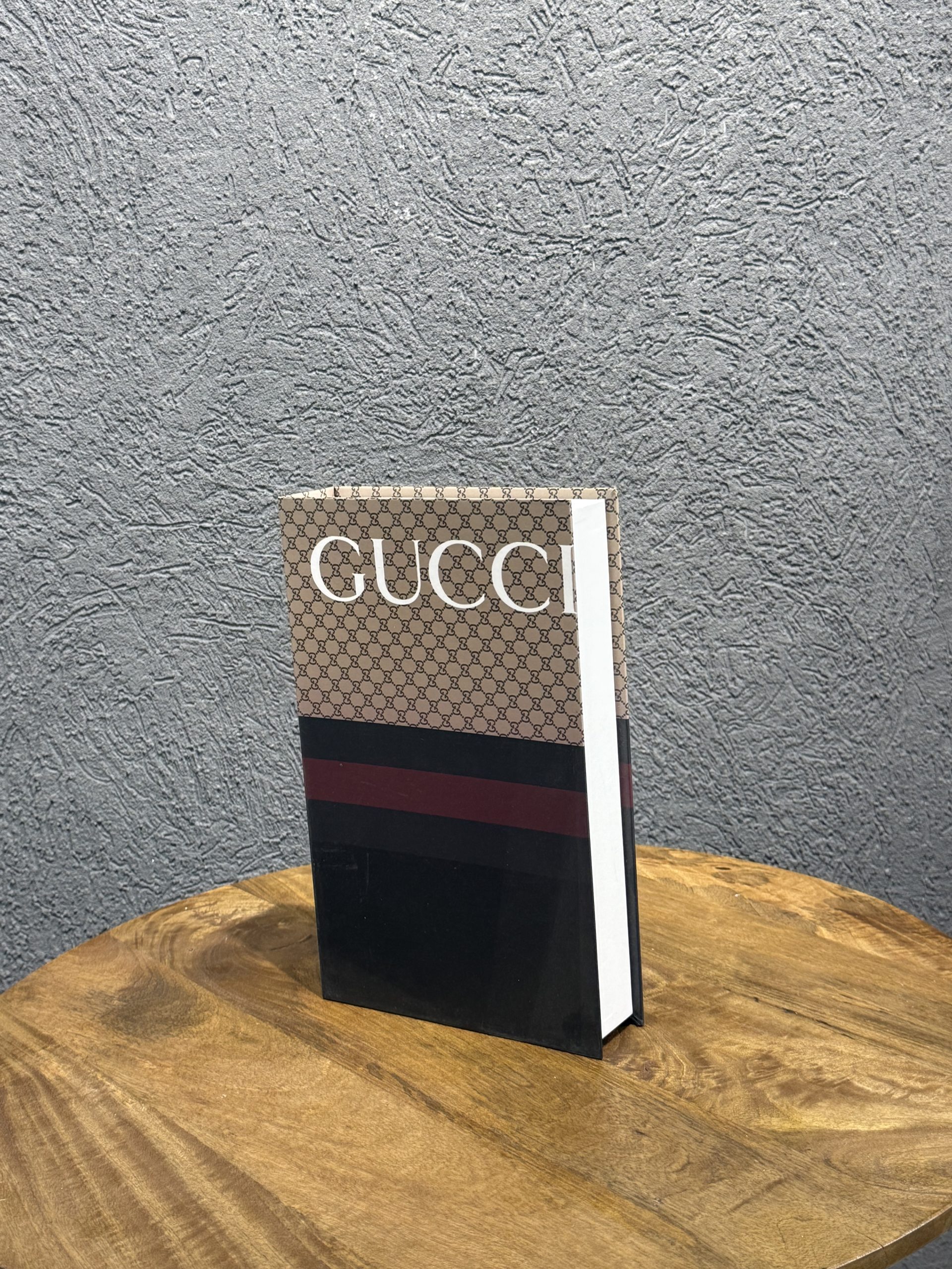 IMG_2415 كتاب ديكور - الصورة 1